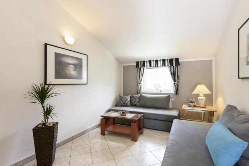 Apartments Luka - Trogir, Marina 150M From The Beach Екстериор снимка
