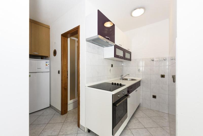 Apartments Luka - Trogir, Marina 150M From The Beach Екстериор снимка
